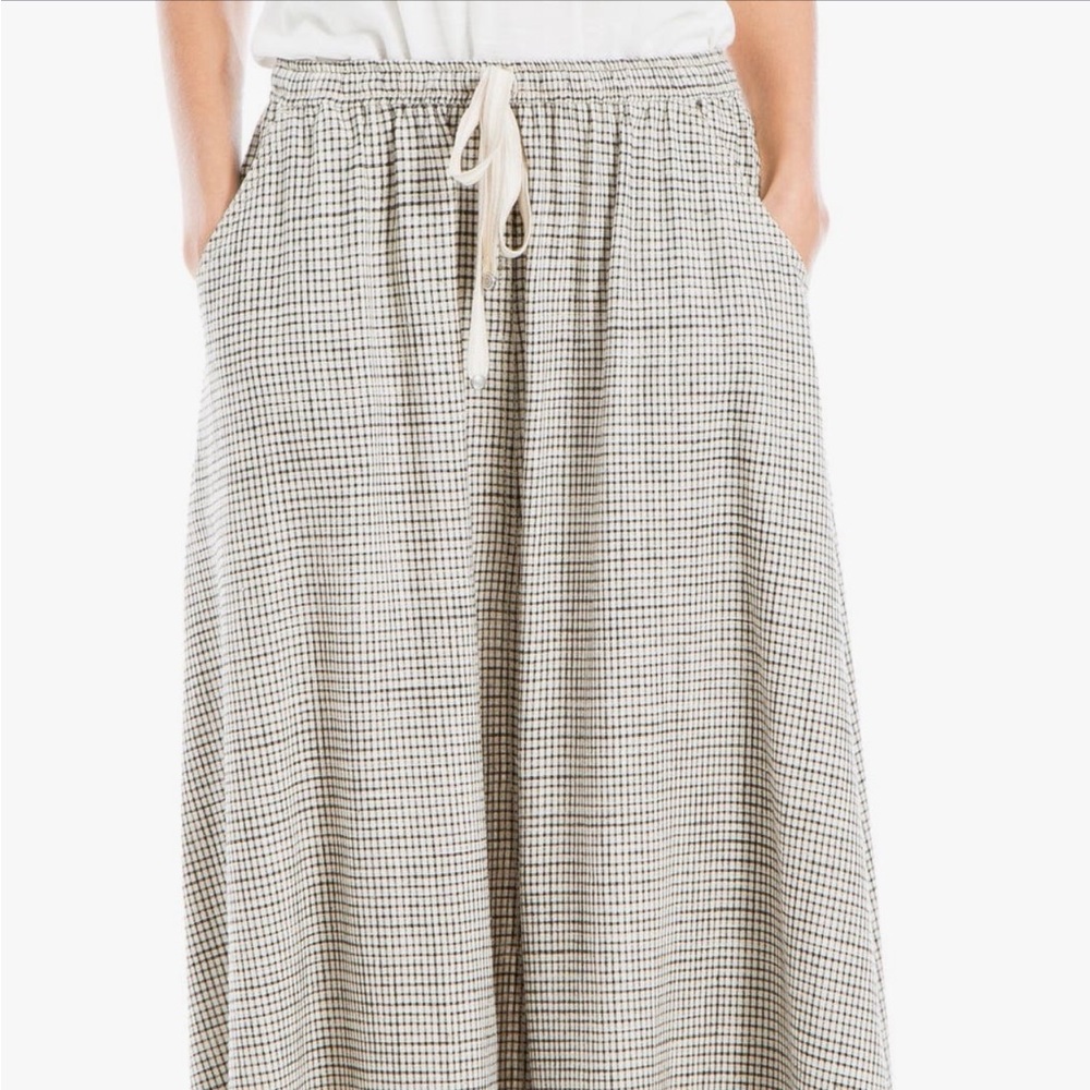 Max Studio London Black and Cream Checked Shirt and Skirt Set